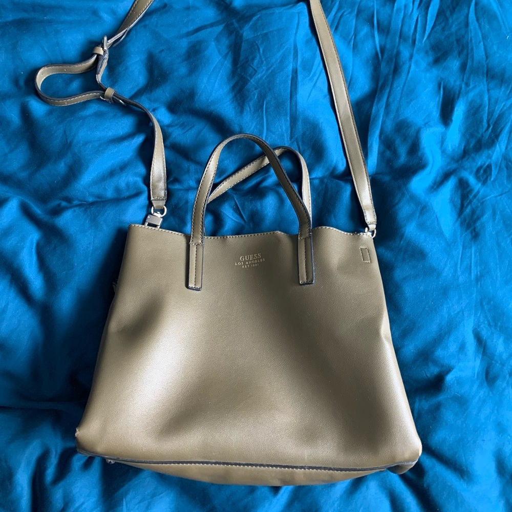 Olive GUESS purse